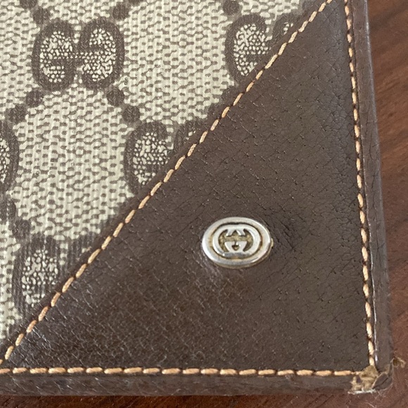 Gucci Wallet - Picture 2 of 15